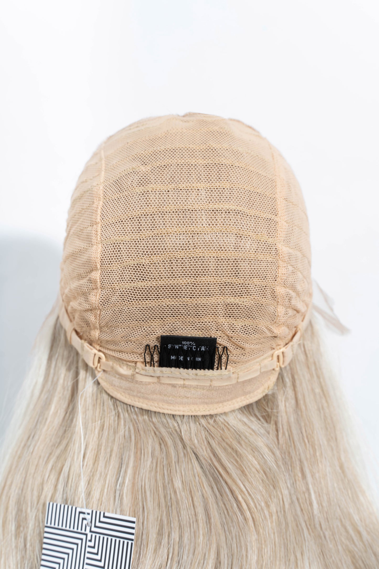 Karzima in Champagne Toast | 26" Long Cool Blonde Lace Front Wig