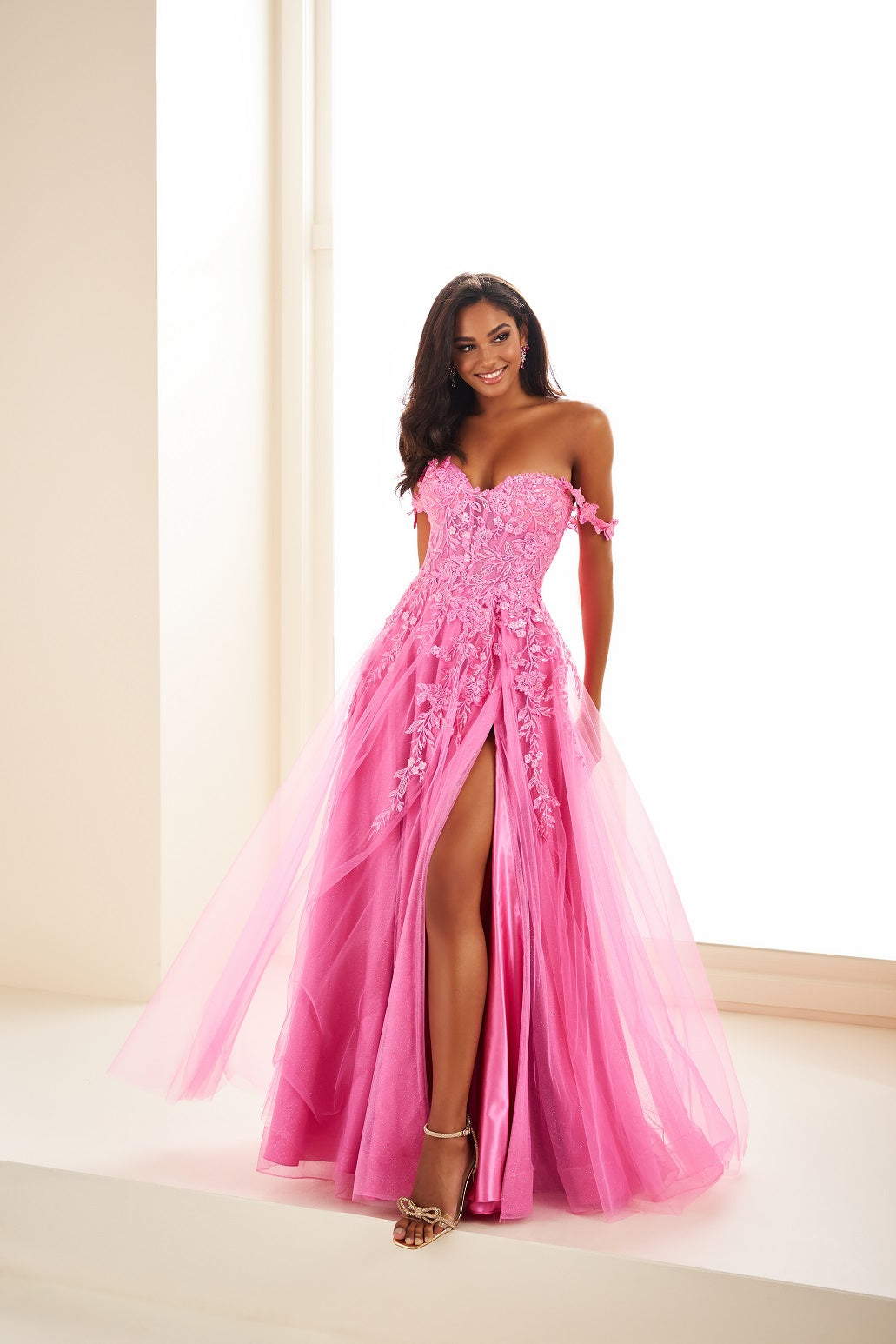 Ellie Wilde Gown EW35101
