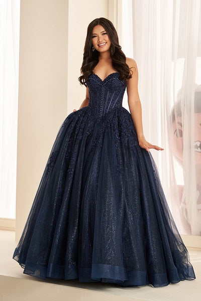 Ellie Wilde Gown EW38018