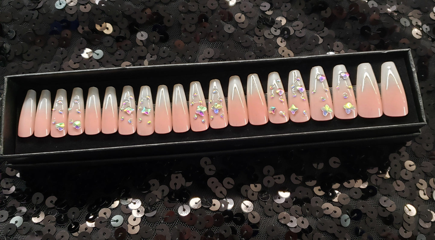 Kari Press On Nail Set