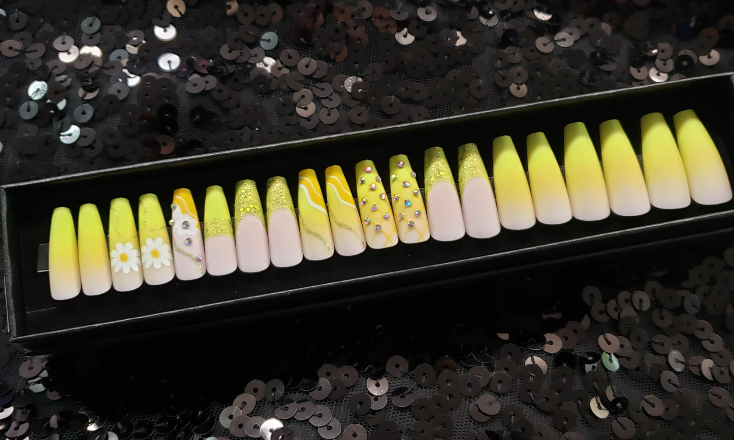 Limoncello Press On Nail Set