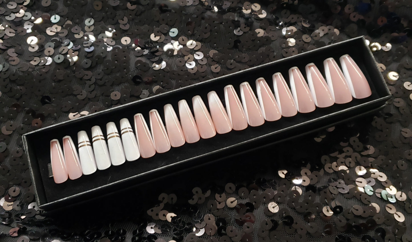 Lauren Press On Nail Set