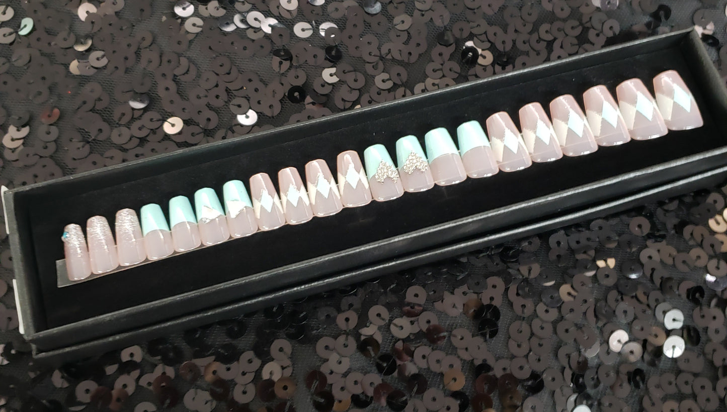 Marleigh Press On Nail Set