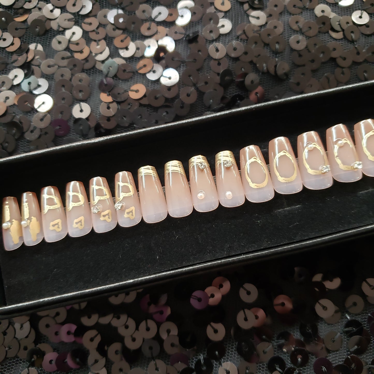 Lea Press On Nail Set
