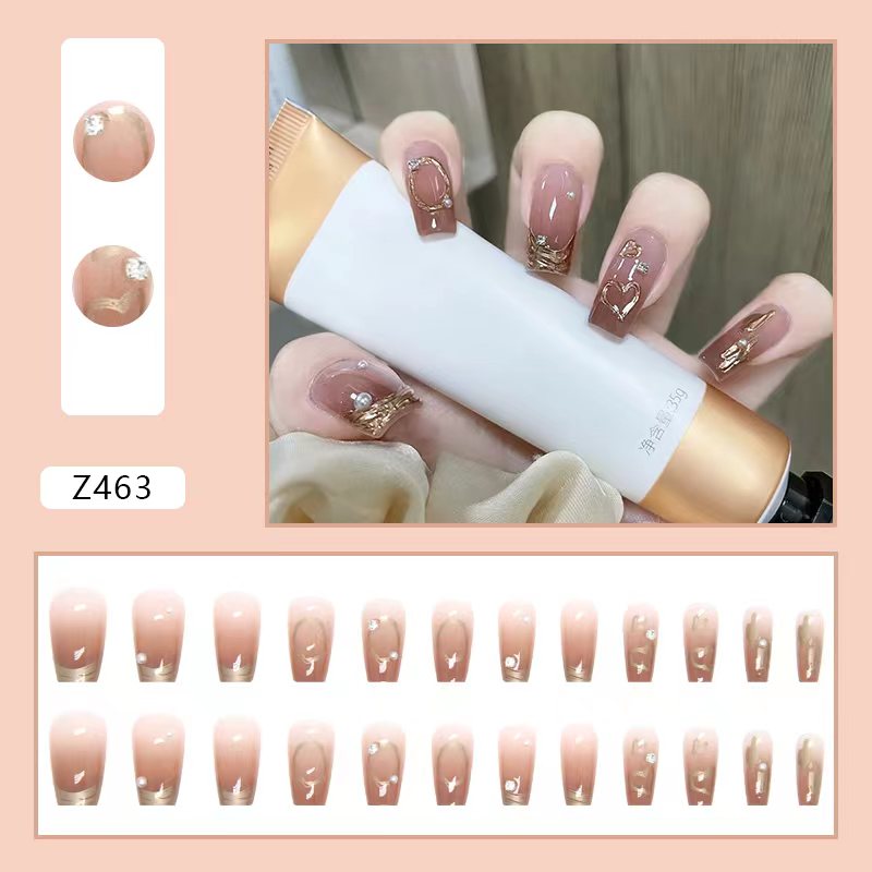 Lea Press On Nail Set