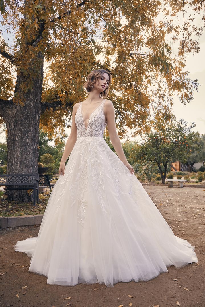 Casablanca Bridal Wedding Gown 2528 Betty