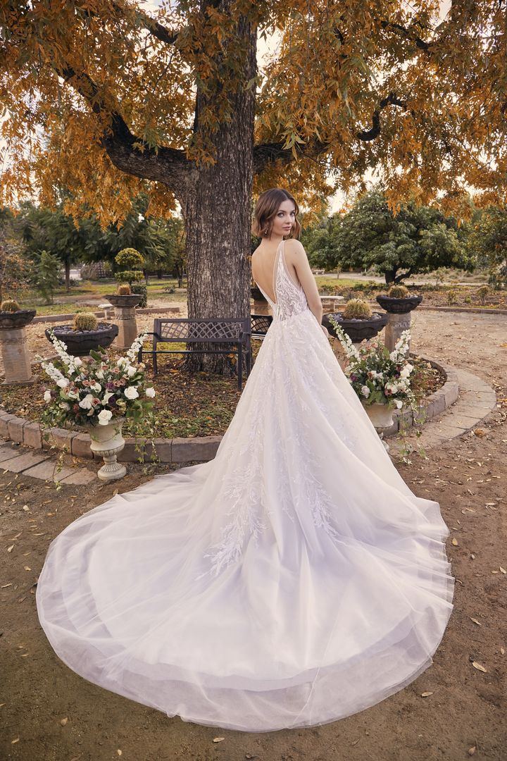 Casablanca Bridal Wedding Gown 2528 Betty