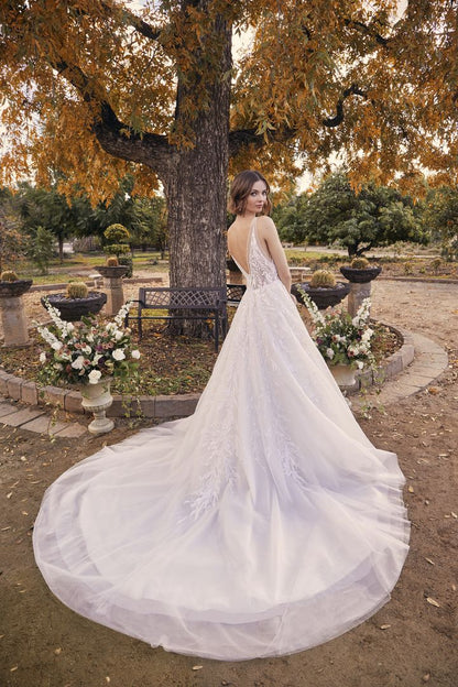 Casablanca Bridal Wedding Gown 2528 Betty