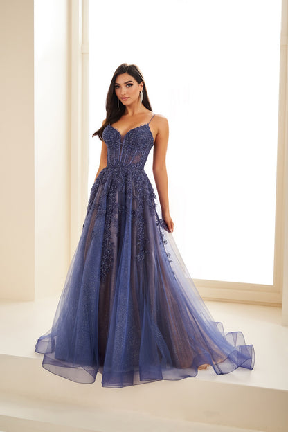 Ellie Wilde Gown EW34036