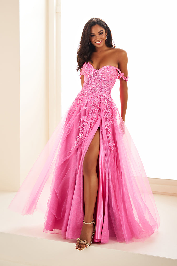Ellie Wilde Gown EW35101