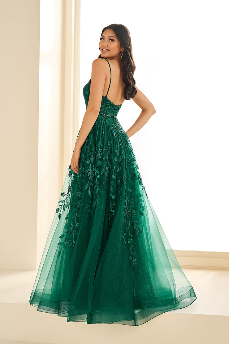 Ellie Wilde Gown EW36068