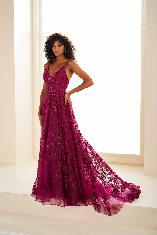 Ellie Wilde Gown EW36088