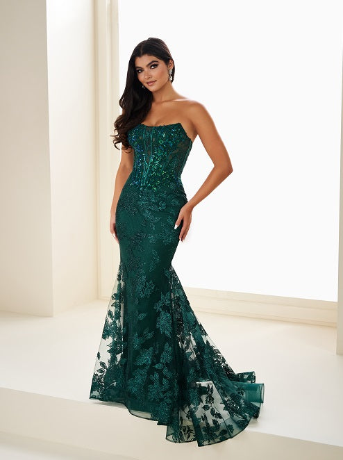 Ellie Wilde Gown EW37083