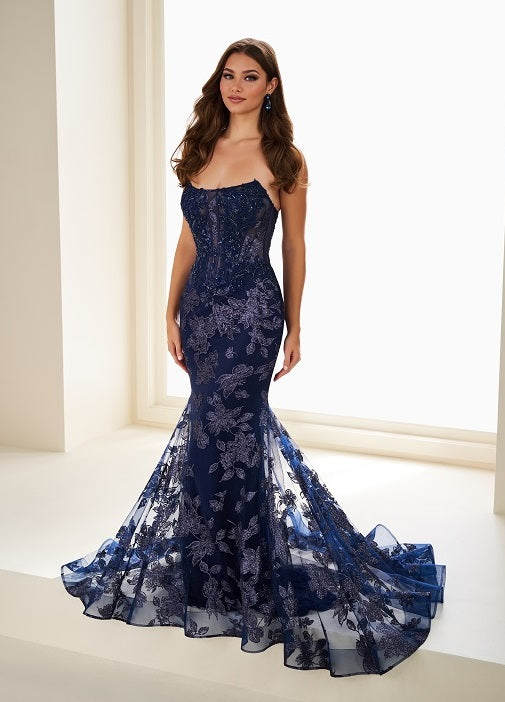 Ellie Wilde Gown EW37083