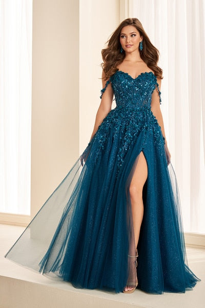 Ellie Wilde Gown EW38224