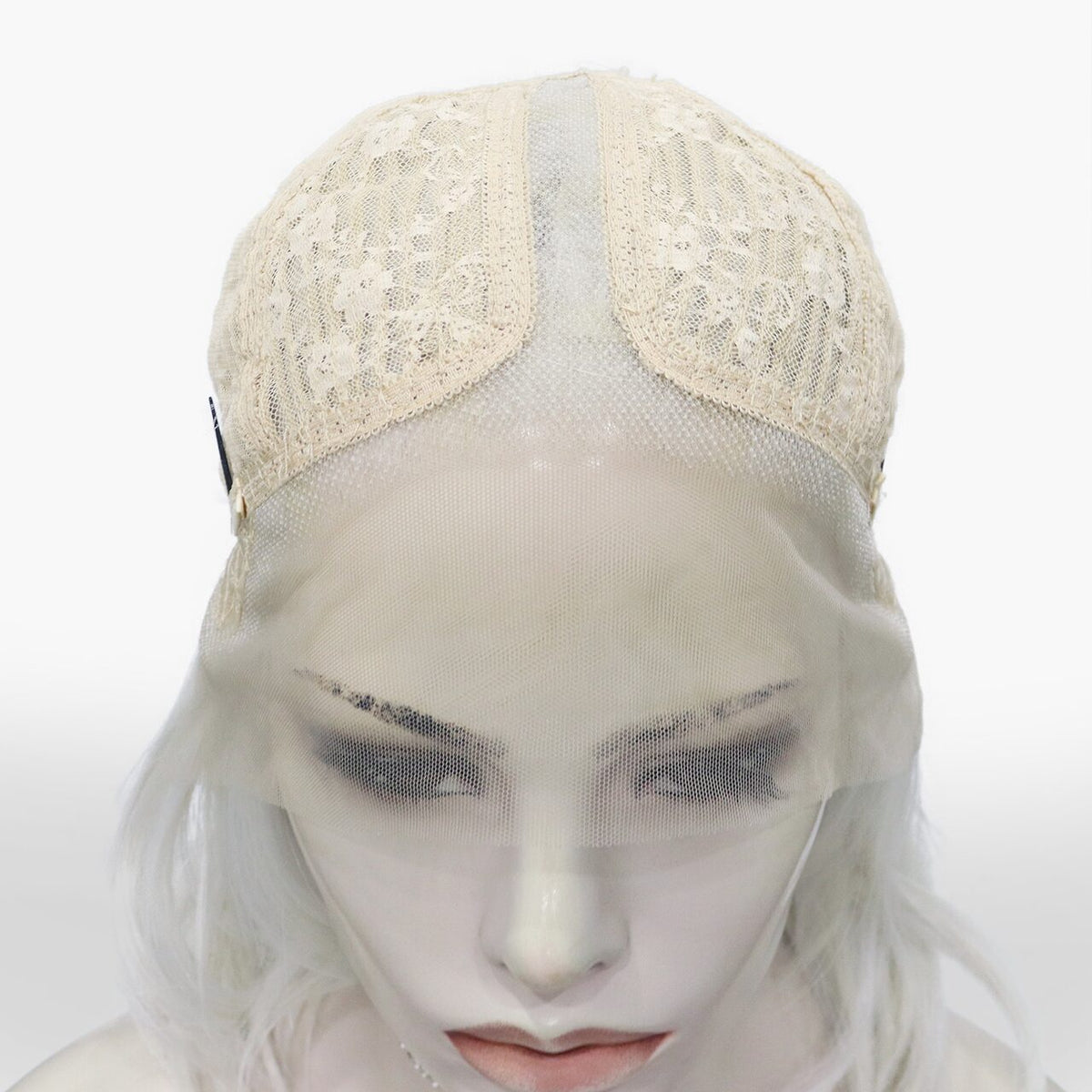 Vanna in Platinum Rush | 16" Loose Wave Lace Front Wig