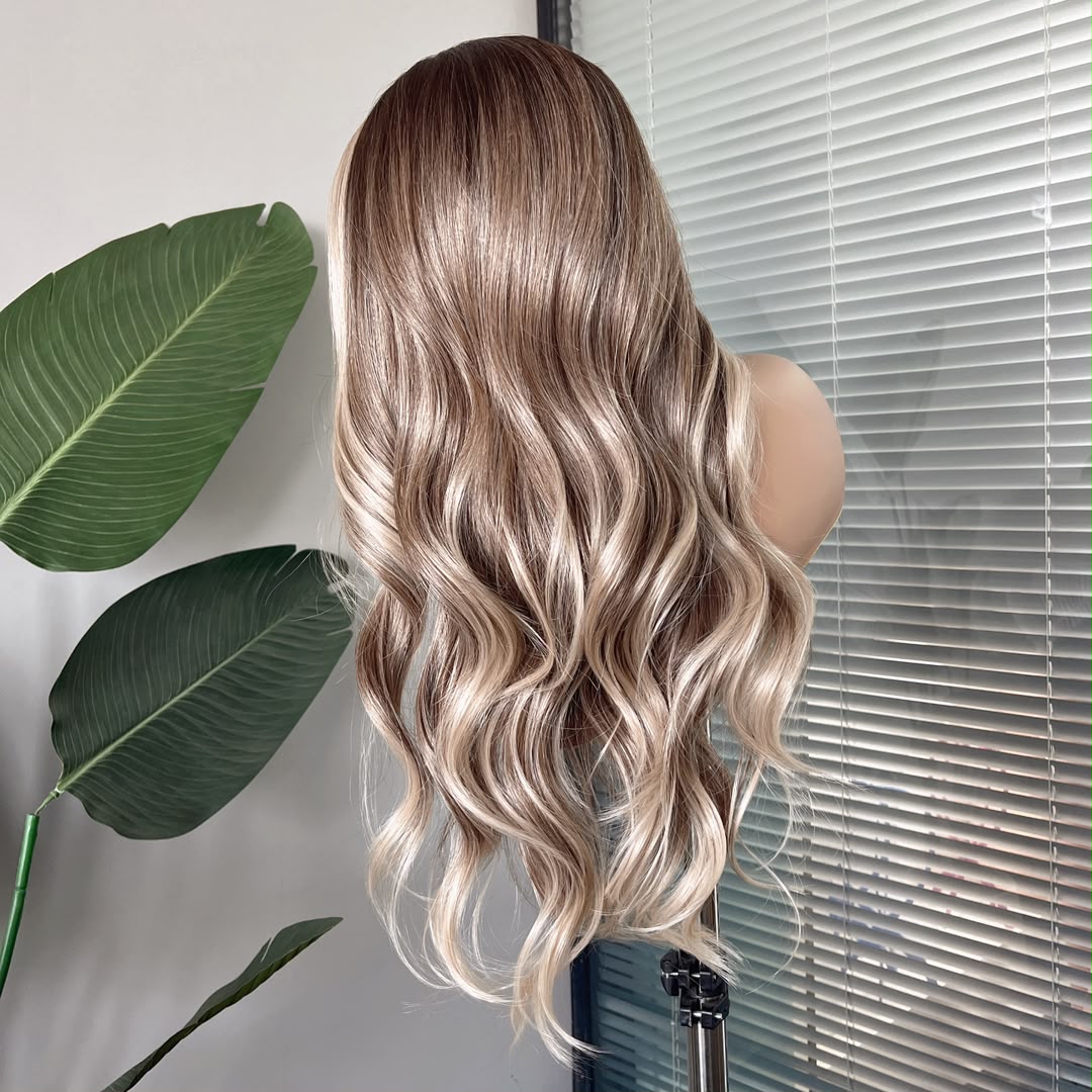 Everly in Frosted Mocha | 24" Loose Wave Ombre Lace Front Wig
