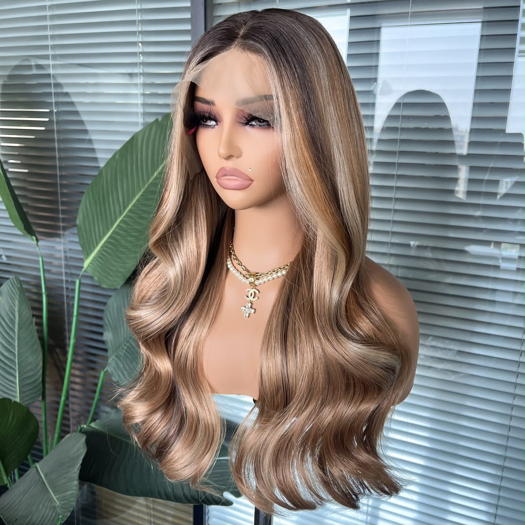 Reese in Autumn Sunset | 24" Wavy Lace Front Wig