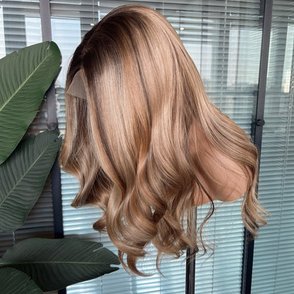 Reese in Autumn Sunset | 24" Wavy Lace Front Wig
