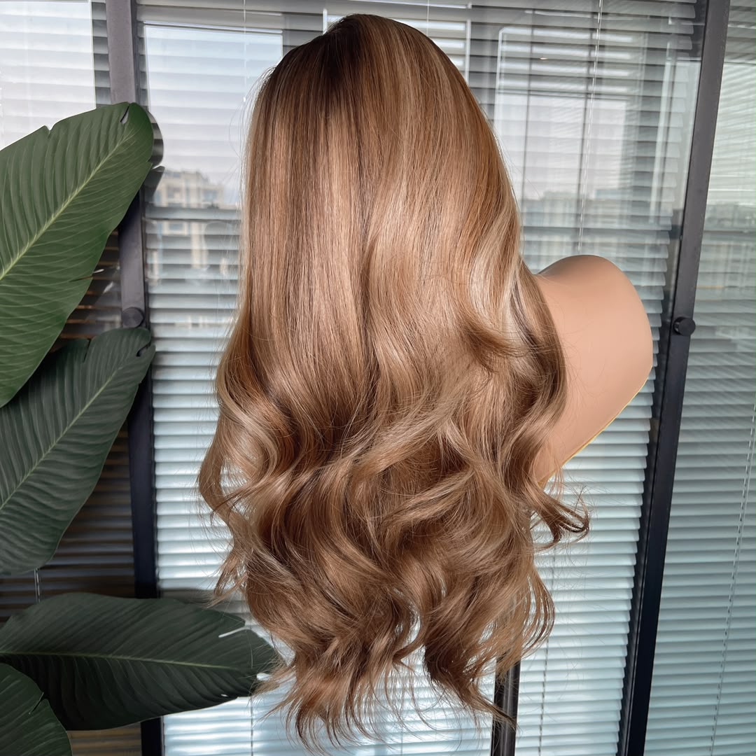 Reese in Autumn Sunset | 24" Wavy Lace Front Wig
