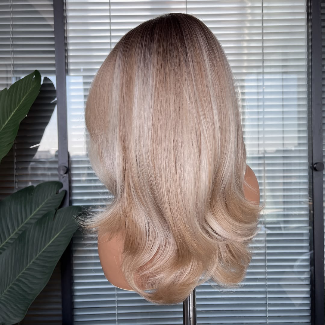 Allison in Butter Cream | 18" Body Wave Lace Front Wig