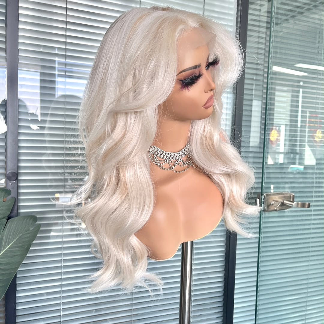Bunny in Blonde Bombshell | 22" Loose Wave Lace Front Wig