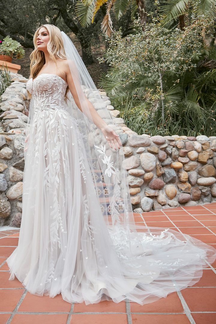 Casablanca Bridal Beloved Wedding Gown BL360 Alanna