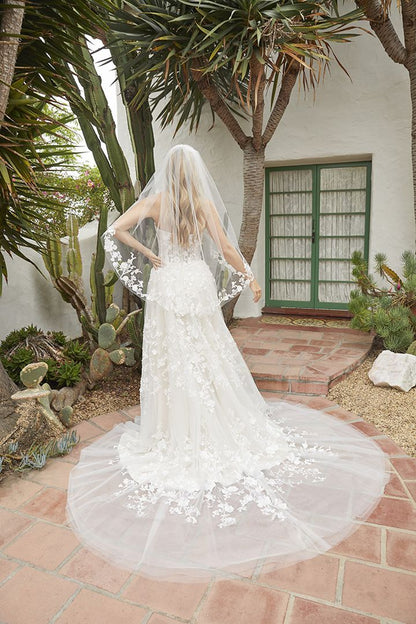 Casablanca Bridal Wedding Gown BL380