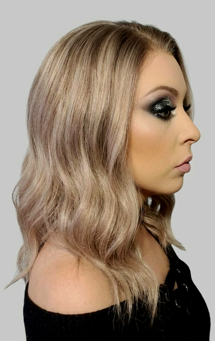 Amber in Sunset Sand | 14" Wavy 13x4 Lace Front Wig