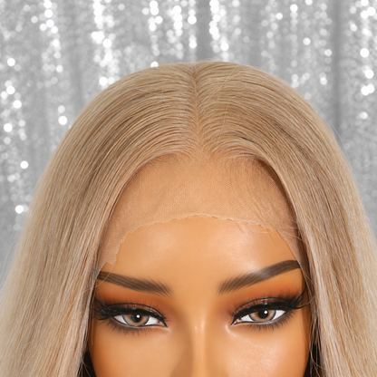Ellie in Honey Drip | 24" Wavy Blonde Ombre 13x6 Lace Front Wig