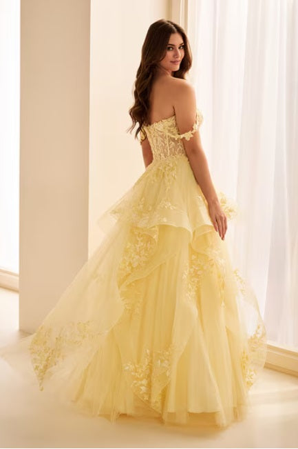 Ellie Wilde Gown EW38211