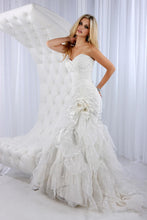 Load image into Gallery viewer, Impression Bridal Wedding Gown 10082
