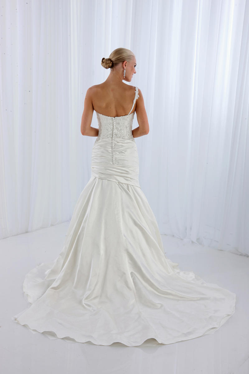 Impression Bridal Wedding Dress 10092