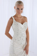 Load image into Gallery viewer, Impression Bridal Wedding Dress 10092