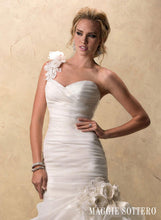 Load image into Gallery viewer, Maggie Sottero Wedding Gown 113803 Pyper
