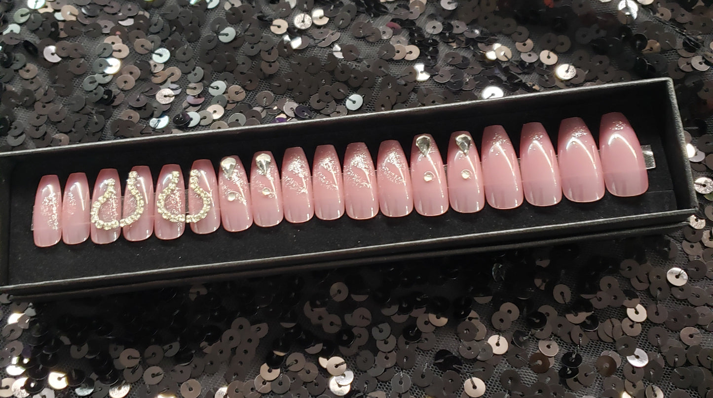 Gracie Press On Nail Set