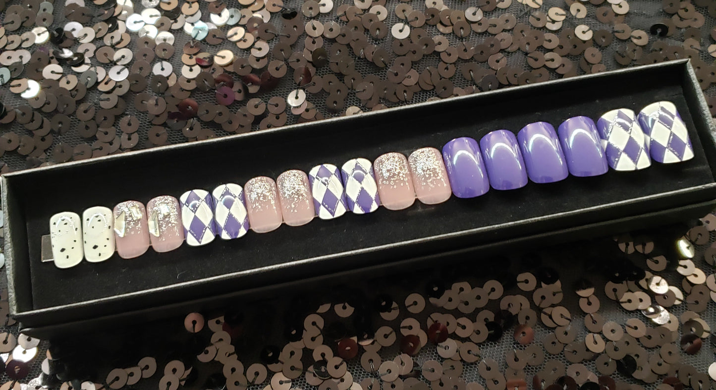 Mina Press On Nail Set