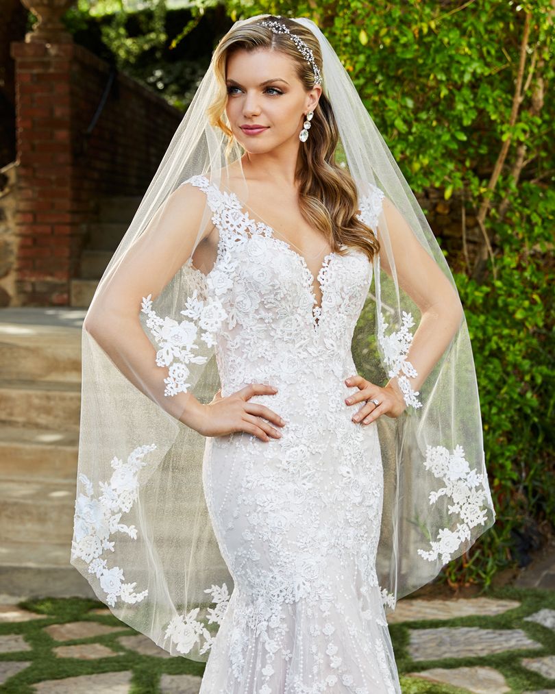 Casablanca Bridal Wedding Gown 2408 Mandy