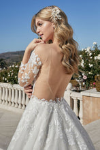 Load image into Gallery viewer, Casablanca Bridal Wedding Gown 2459 Sasha