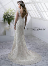Load image into Gallery viewer, Sottero  &amp; Midgley Wedding Gown 4SC822 Simone