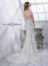 Load image into Gallery viewer, Sottero &amp; Midgley Wedding Gown 4ss827cs Lola