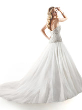 Load image into Gallery viewer, Maggie Sottero Wedding Gown 4mt852lu Wendy