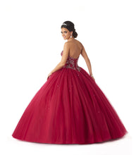 Load image into Gallery viewer, Bonny Bloom Glitter Tulle Ballgown Quinceañera 5726