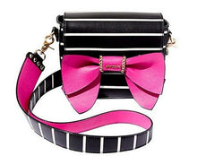 Load image into Gallery viewer, Betsey Johnson Oh Bow You Didn&#39;t Crossbody