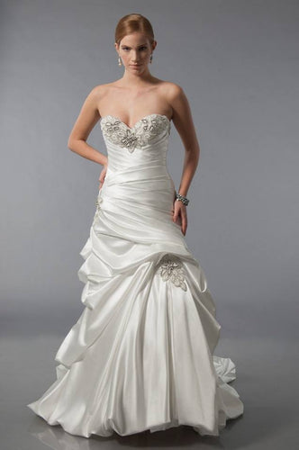 Alfred Sung Bridal Wedding Gown 6891