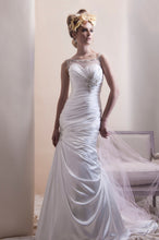 Load image into Gallery viewer, Alfred Sung Bridal Wedding Gown 6908