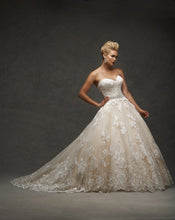 Load image into Gallery viewer, Bonny Bridal Wedding Gown 8507