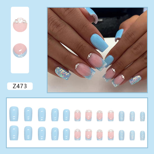 Skylar Press On Nail Set