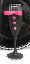 Load image into Gallery viewer, Black Glitter Tuxedo Wine Glass with Fuchsia Bow Tie