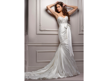 Load image into Gallery viewer, Maggie Sottero Wedding Gown J1513 Mia